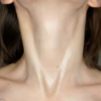 DermaLuxe™ Neck Barrier Cream